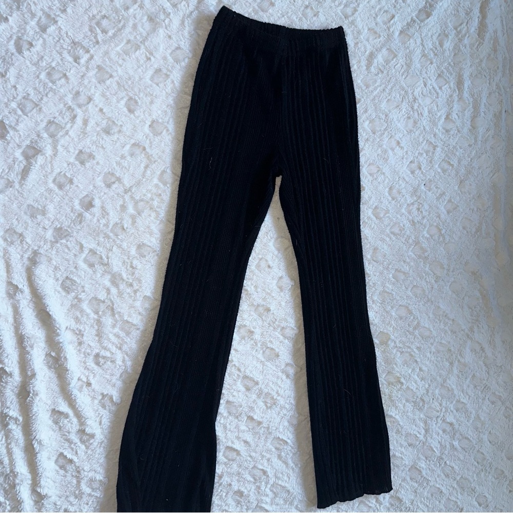 Black Knitted Yoga Pants - Size Petite XXS - Picture 4 of 7